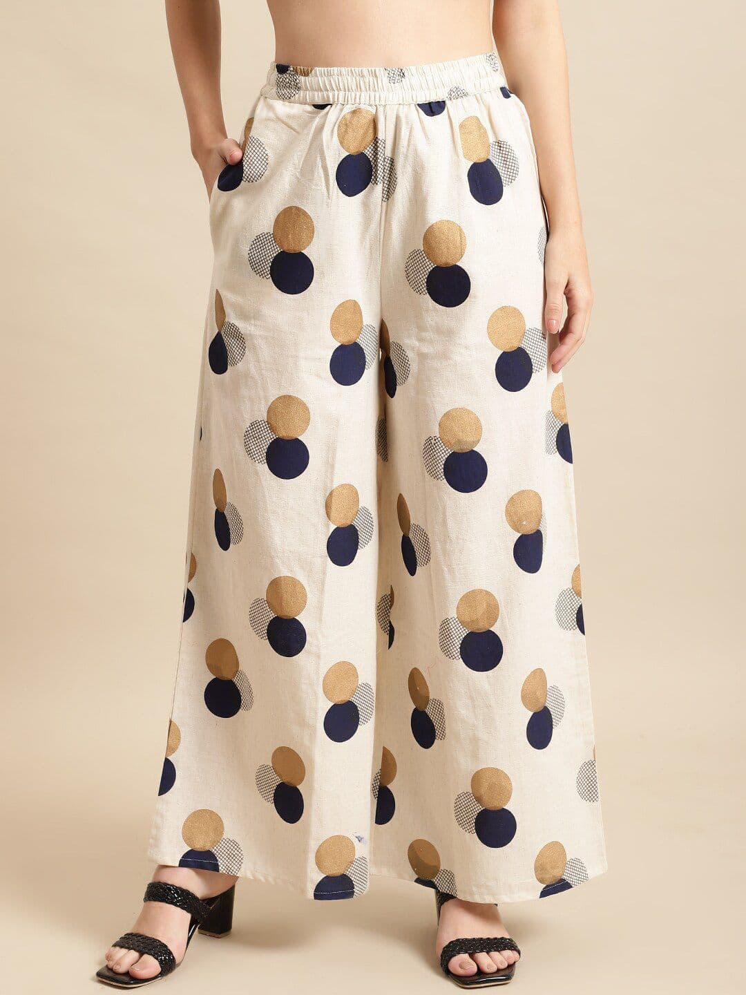 Pistaa Women Printed Flared Palazzos - view 1