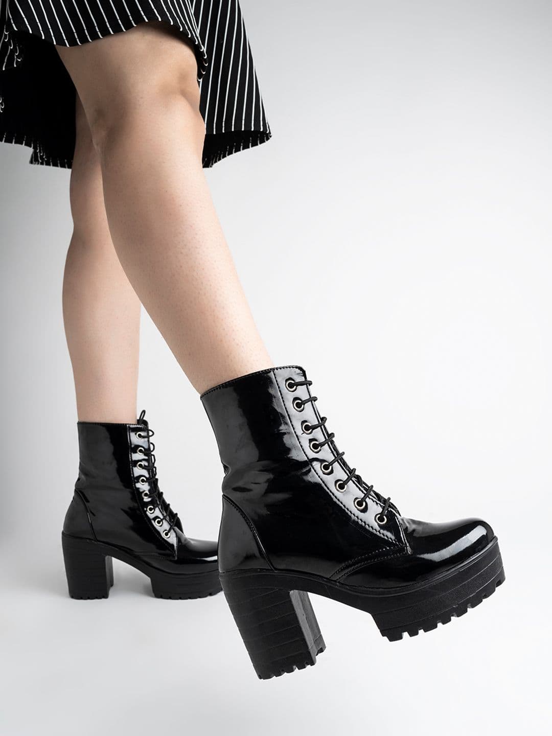 Shoetopia Women Block Heeled Chunky Boots - view 1