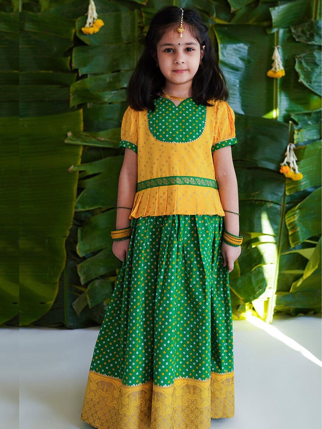 Tiber Taber Girls Green Bandhani Printed Cotton Ready to Wear Lehenga & Blouse - view 1