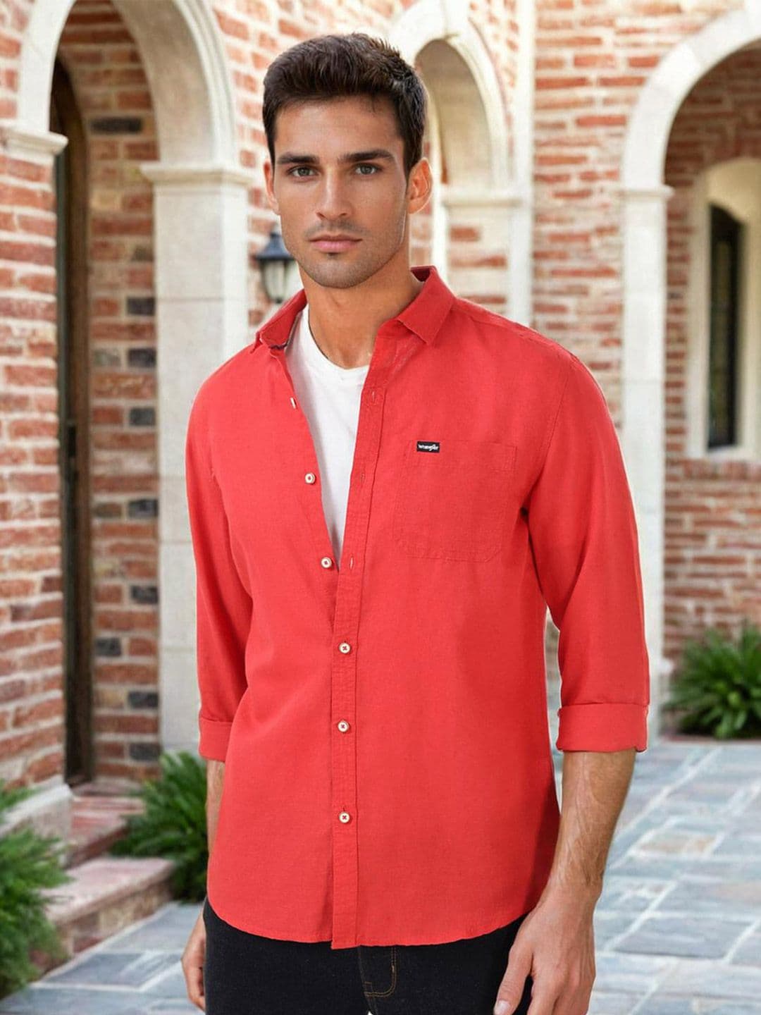 Wrangler Spread Collar Cotton Casual Shirt - view 1