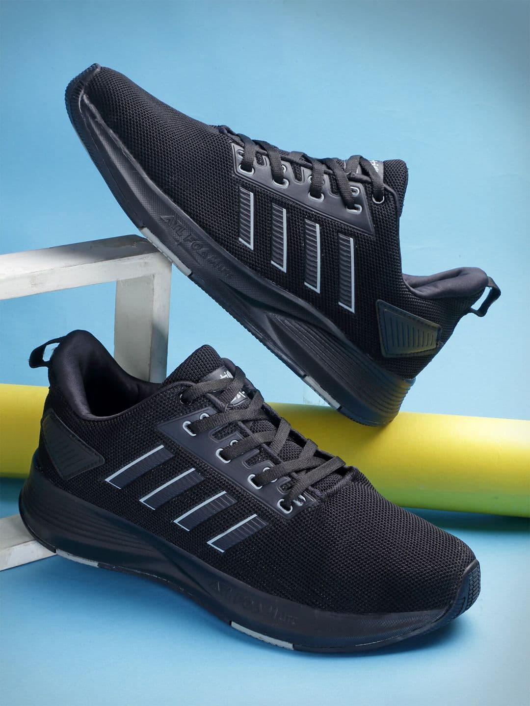 Action Men Mesh Running Non-Marking Sports Shoes - view 1