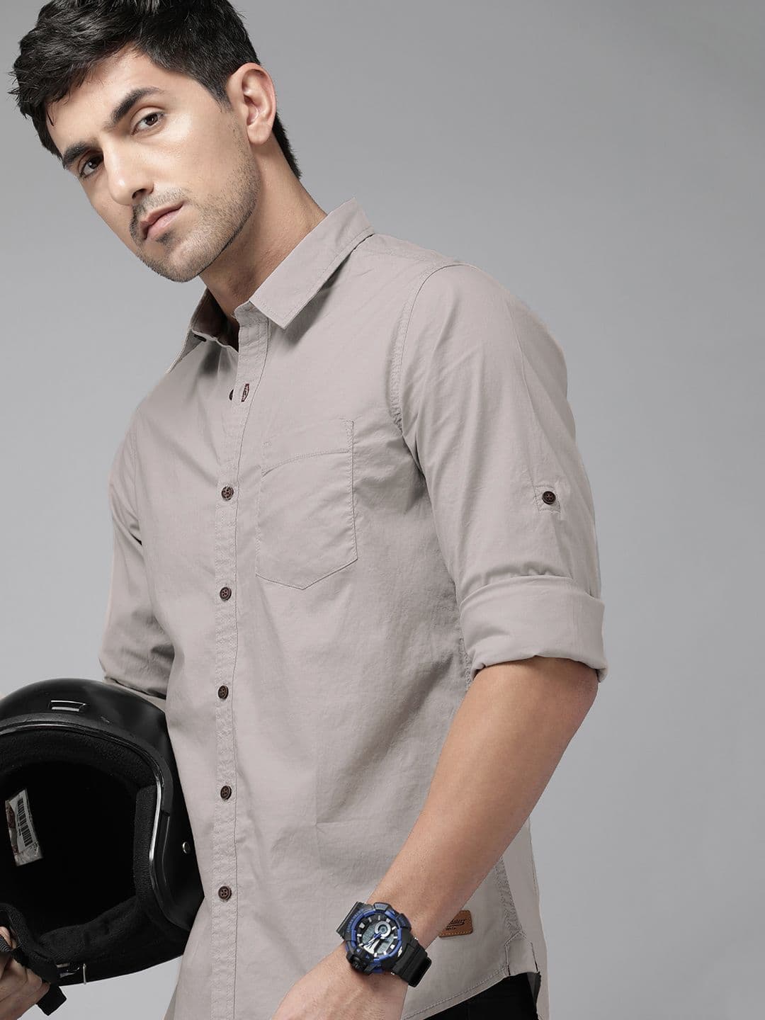 The Roadster Lifestyle Co. Men Solid Spread Collar Roll-Up Sleeves Casual Shirt - view 1