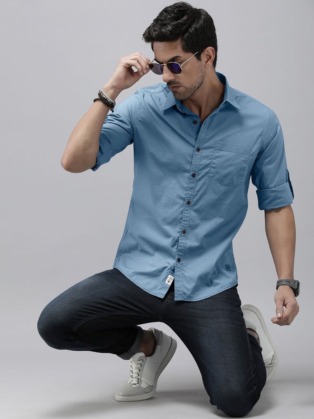 The Roadster Lifestyle Co. Men Solid Roll Up Sleeves Casual Shirt - view 1
