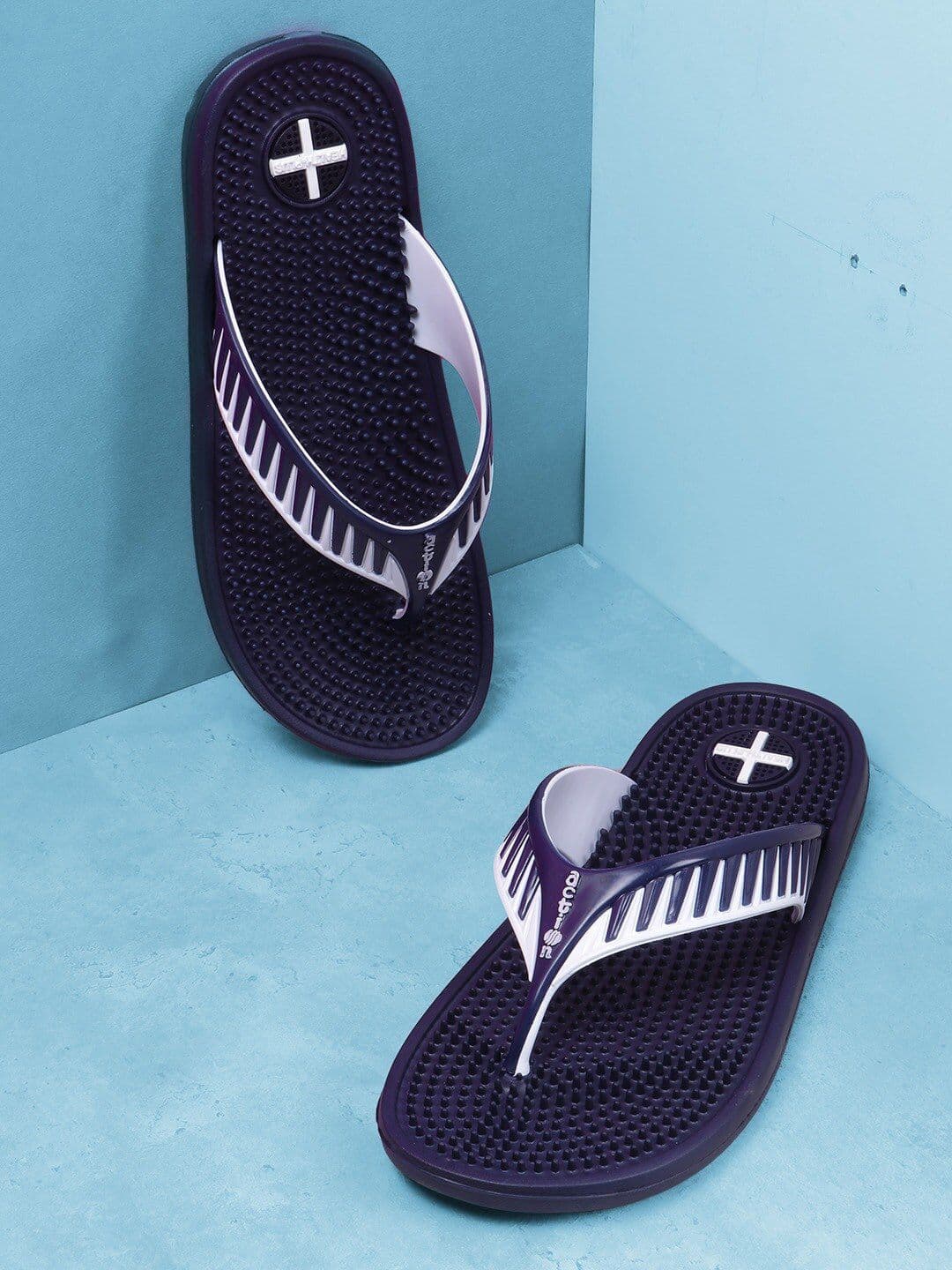 Action EVA Flotter Men Self Design Rubber Thong Flip-Flops - view 1