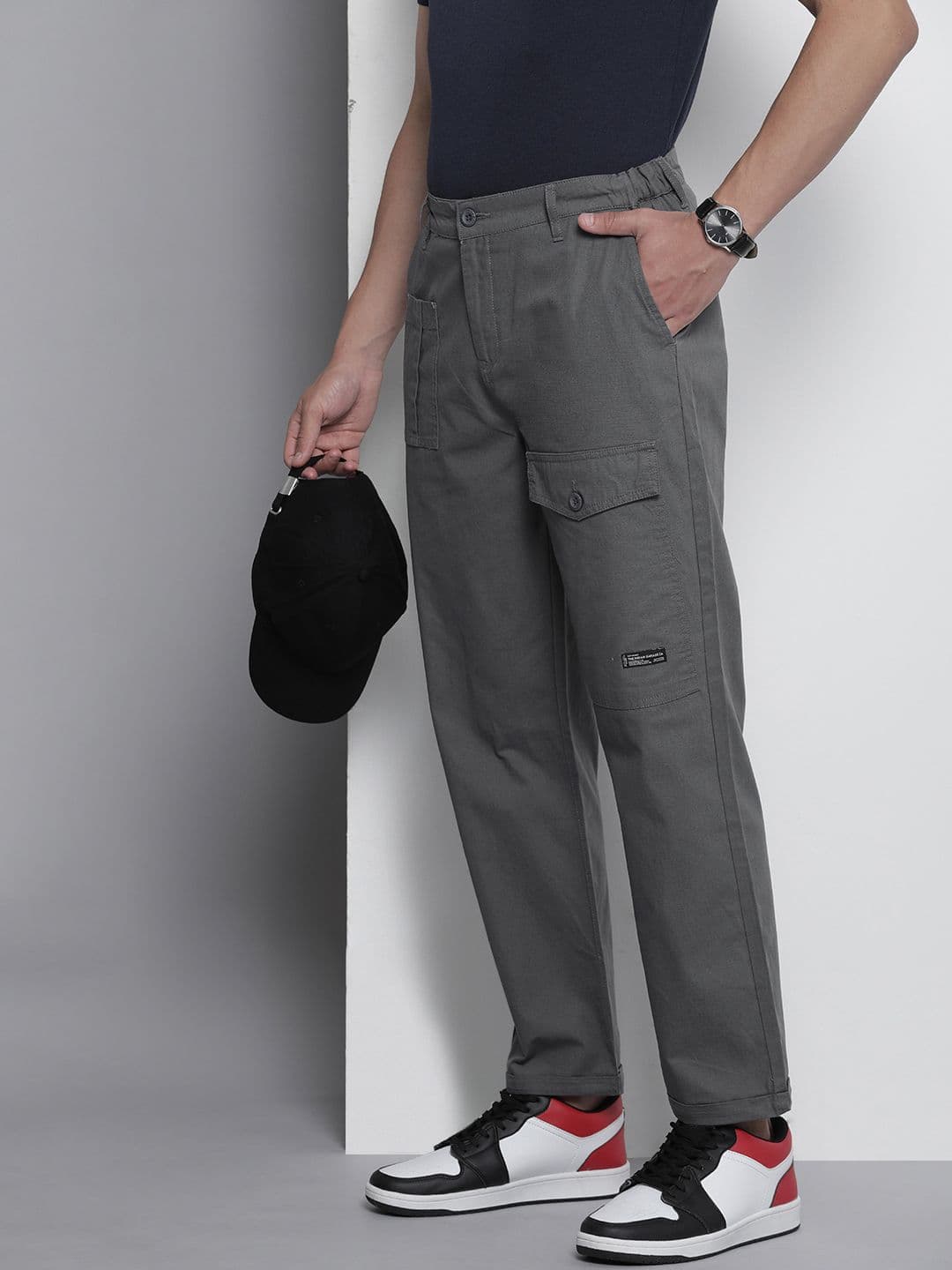 The Indian Garage Co Men Relaxed Fit Ripstop Cargo Trousers - view 1