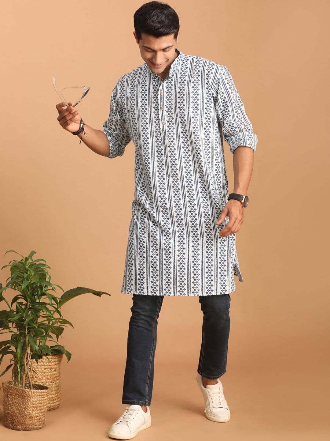 VASTRAMAY Geometric Printed Cotton Sustainable Kurta - view 1