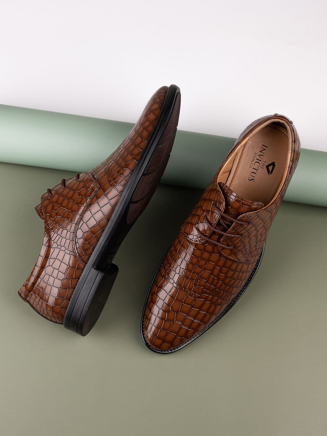 INVICTUS Men Textured Formal Derbys - view 1