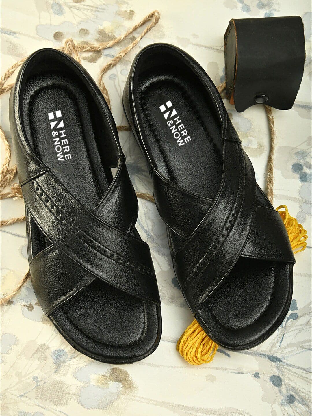 HERE&NOW Men Black Textured Comfort Sandals - view 1