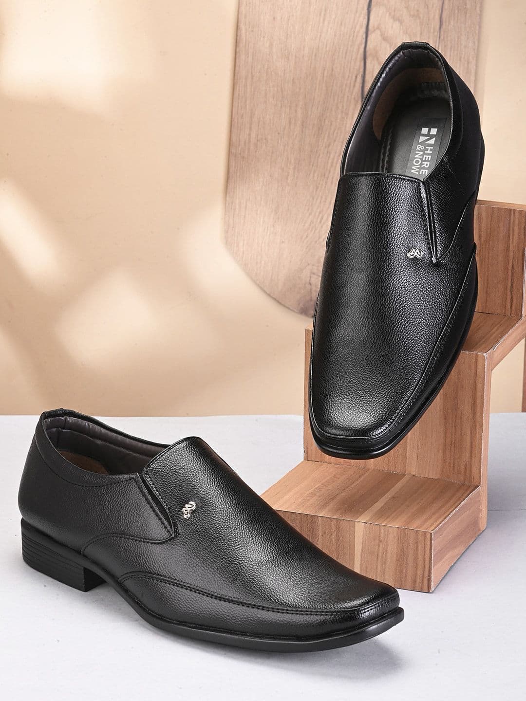 HERE&NOW Men Black Textured Formal Slip-On Shoes - view 1