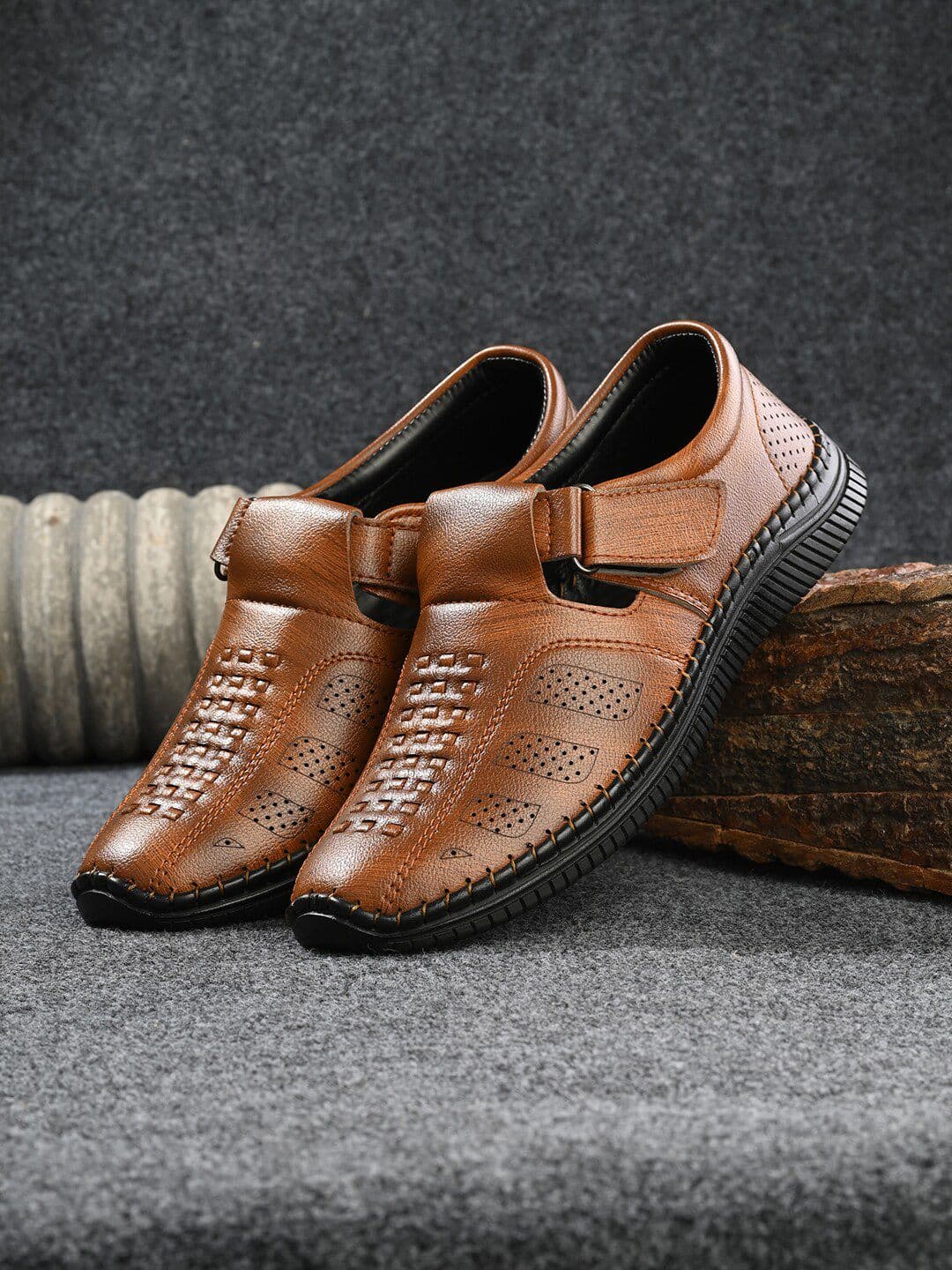 Roadster Men Tan Brown Textured Velcro Closure Shoe Style Sandals - view 1