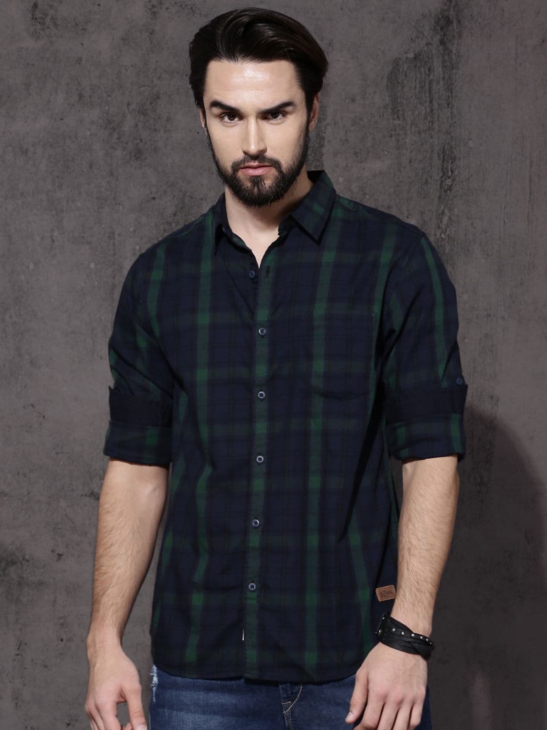 Roadster Men Navy Blue & Green Checked Casual Shirt