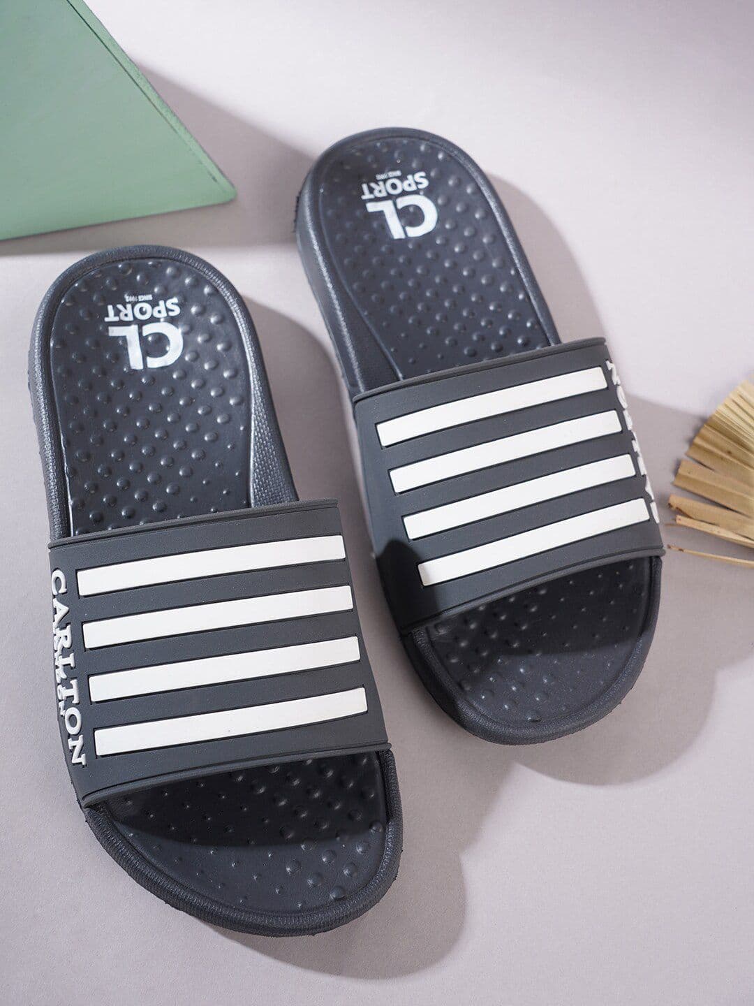 Carlton London sports Men Striped Sliders - view 1