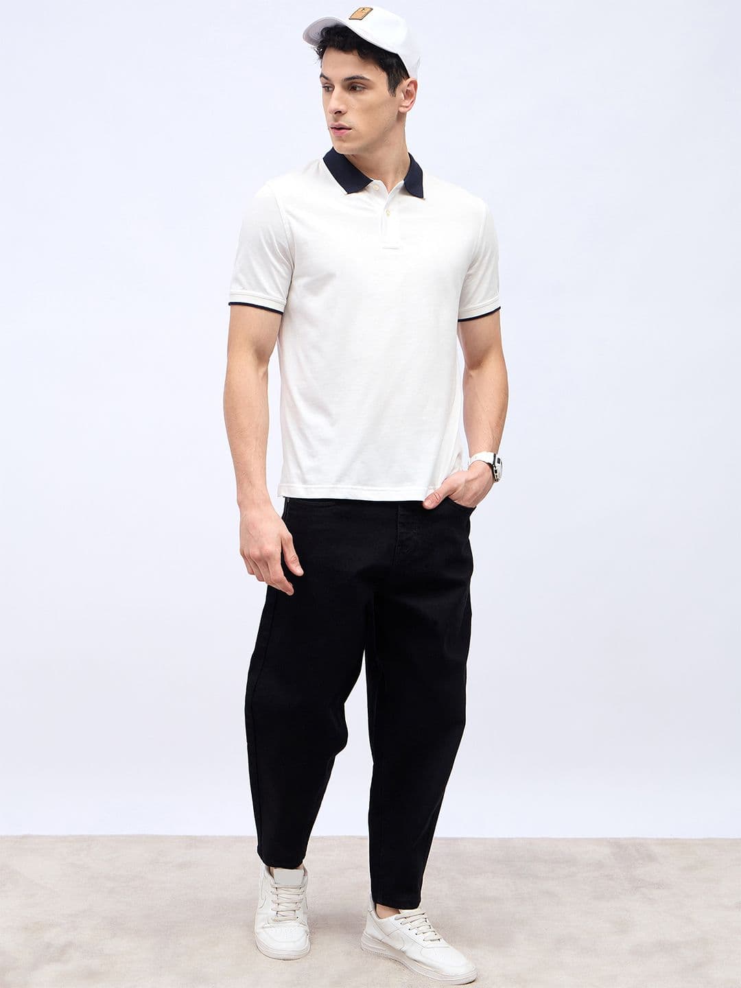 Styli Men Black Solid Balloon Fit Jeans with Pockets - view 1