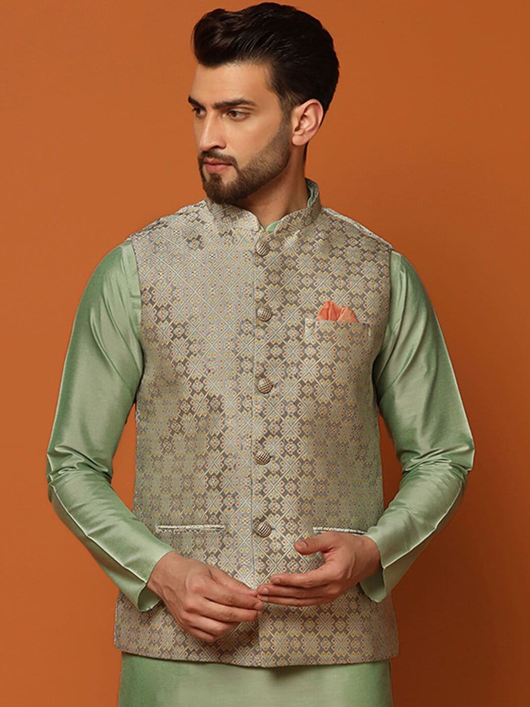 KISAH Men Textured Zari Regular Fit Nehru Jacket - view 1