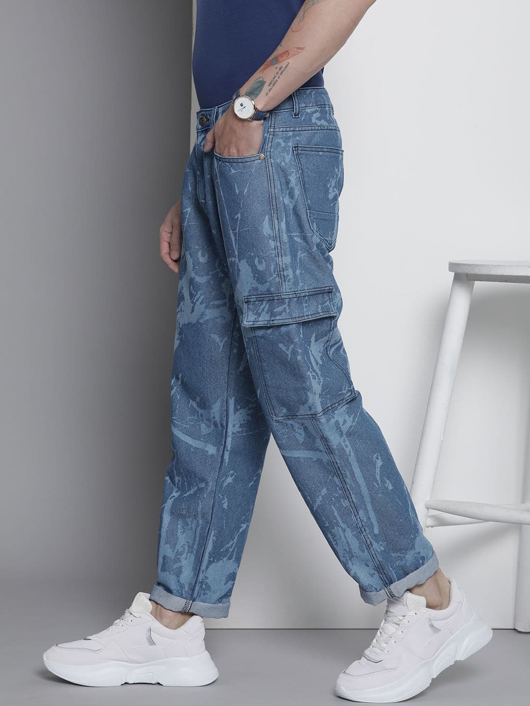 The Indian Garage Co Men Mid Rise Cotton Laser Print Cargo Slouchy Fit Jeans - view 1