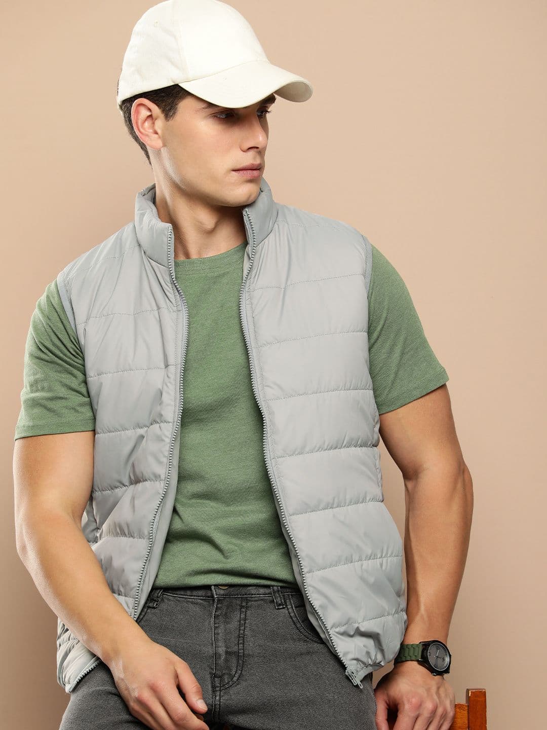 INVICTUS Solid Sleeveless Padded Jacket - view 1
