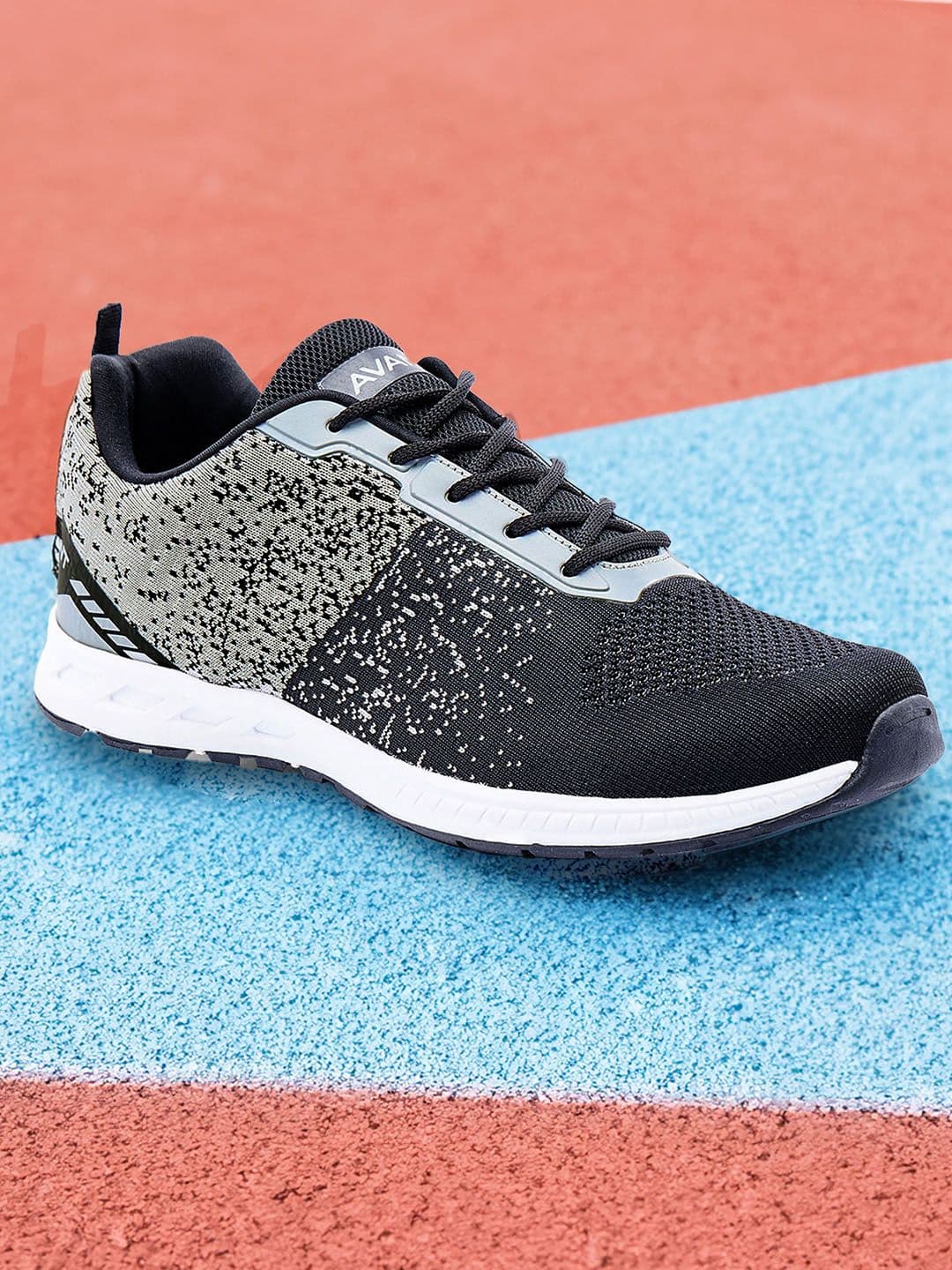 AVANT Men Black Ignite PRO Ultralightweight Mesh Running Sports Shoes - view 1