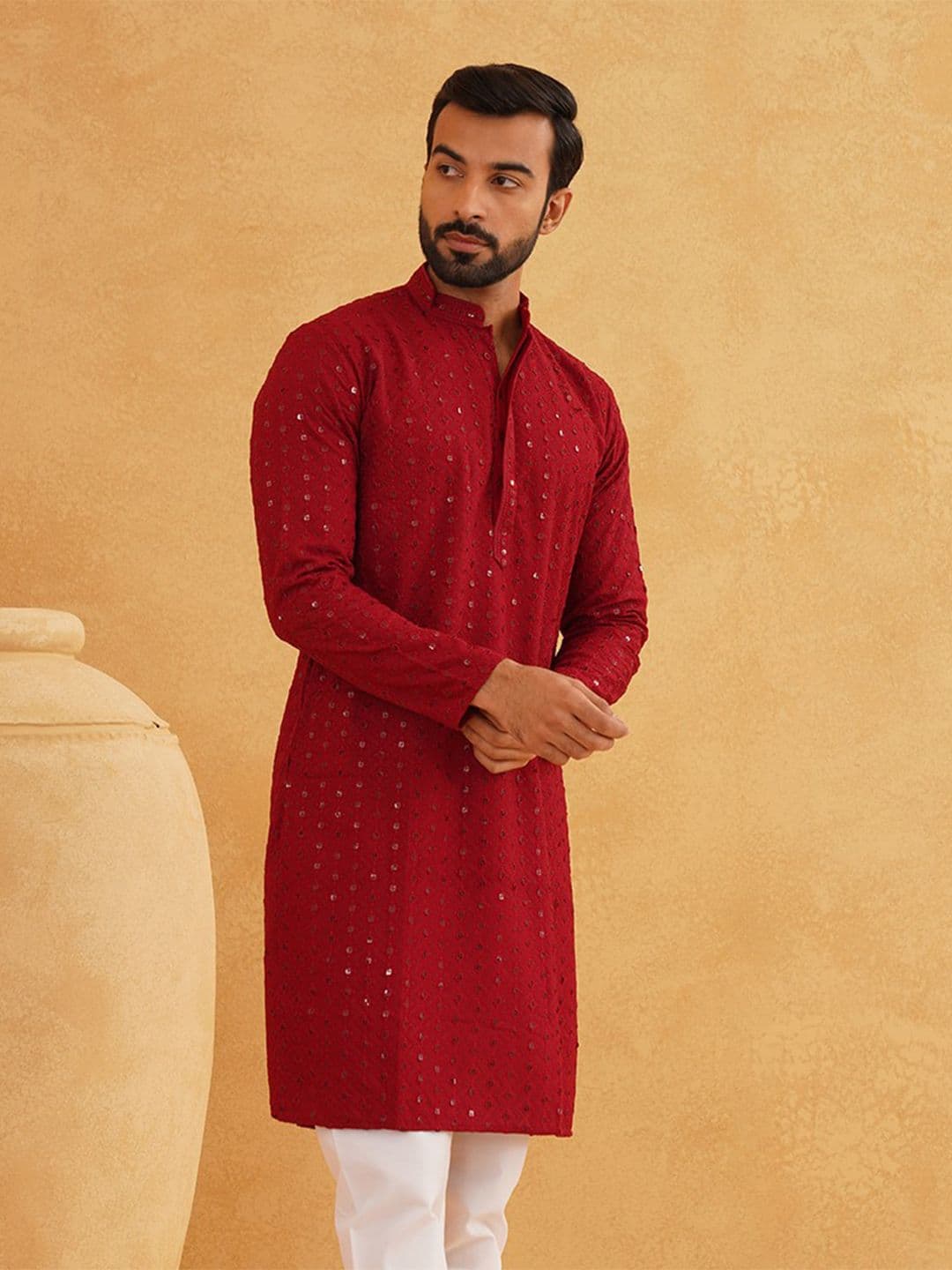 SOJANYA Men Geometric Embroidered Pure Cotton Thread Work Kurta - view 1