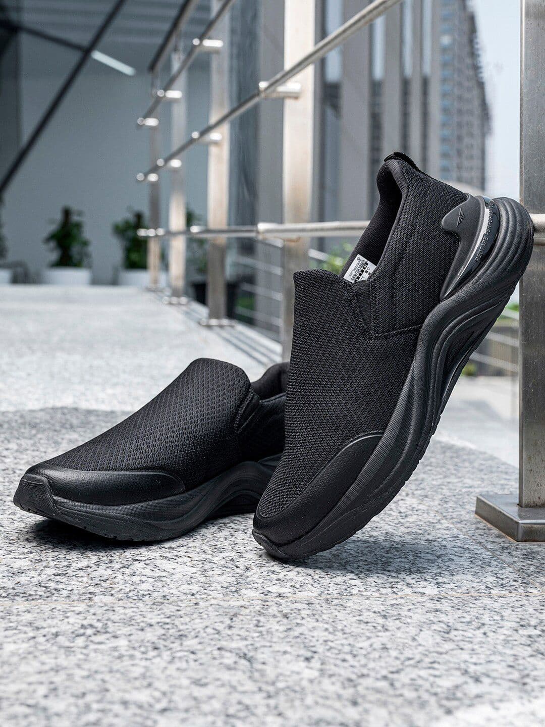 Red Tape Men Mesh Walking Shoes - view 1