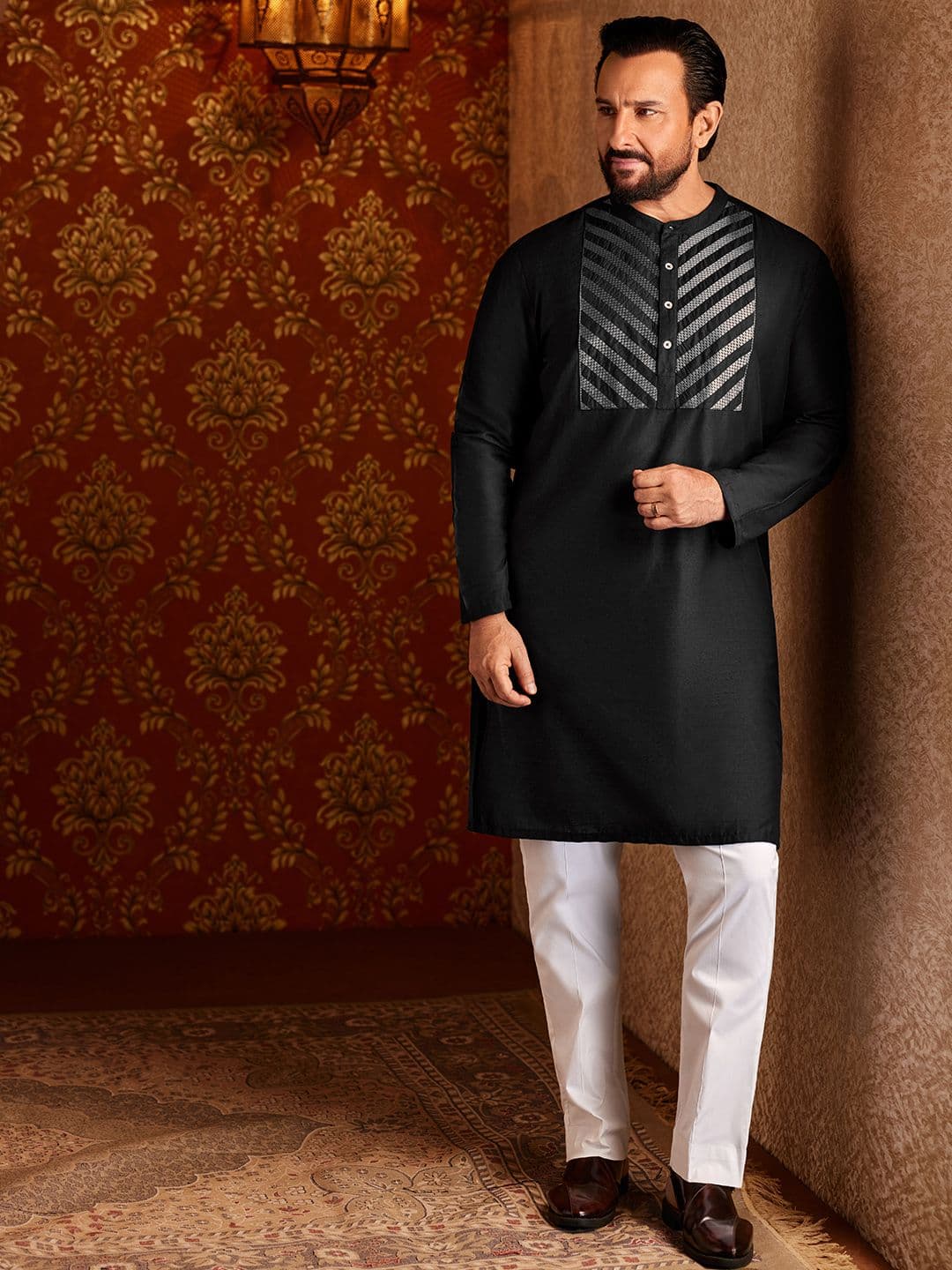 House of Pataudi Jashn Yoke Design Kurta - view 1