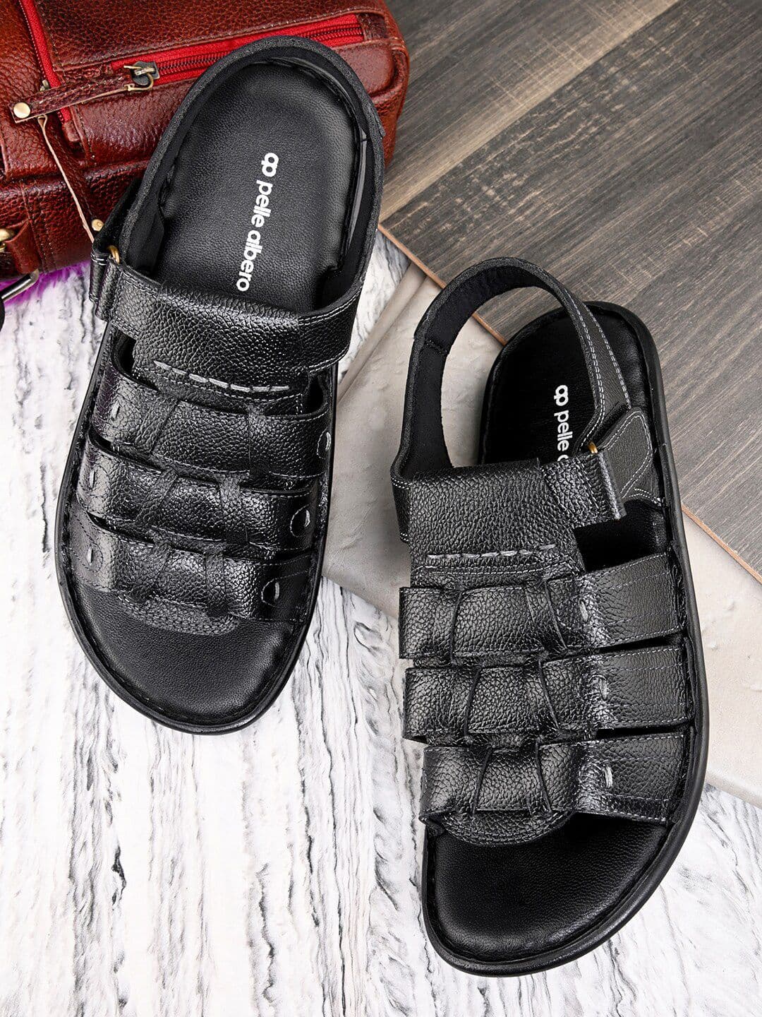 pelle albero Men Textured Leather Comfort Sandals - view 1