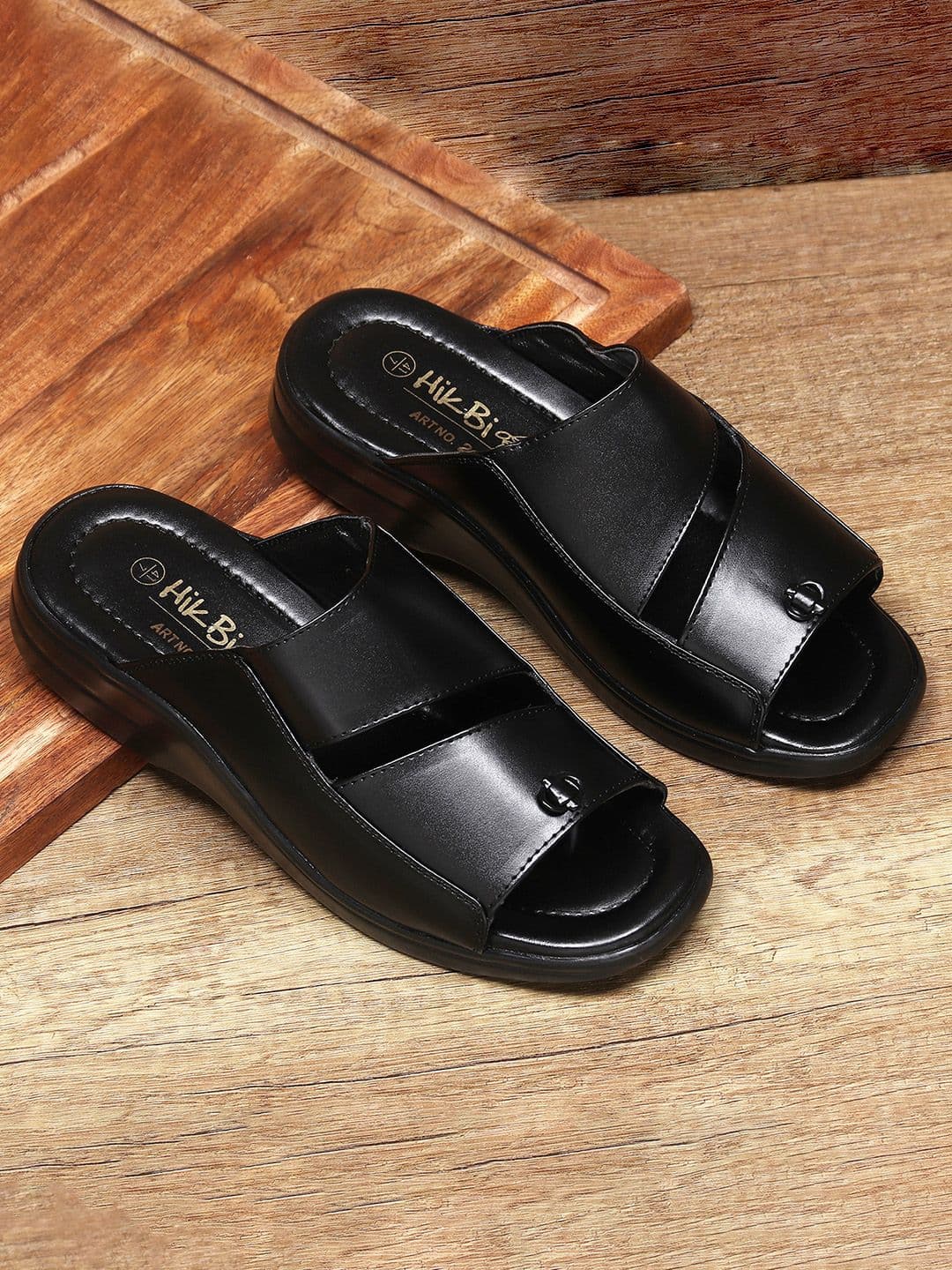 HikBi Men Lightweight Leather Comfort Sandals - view 1