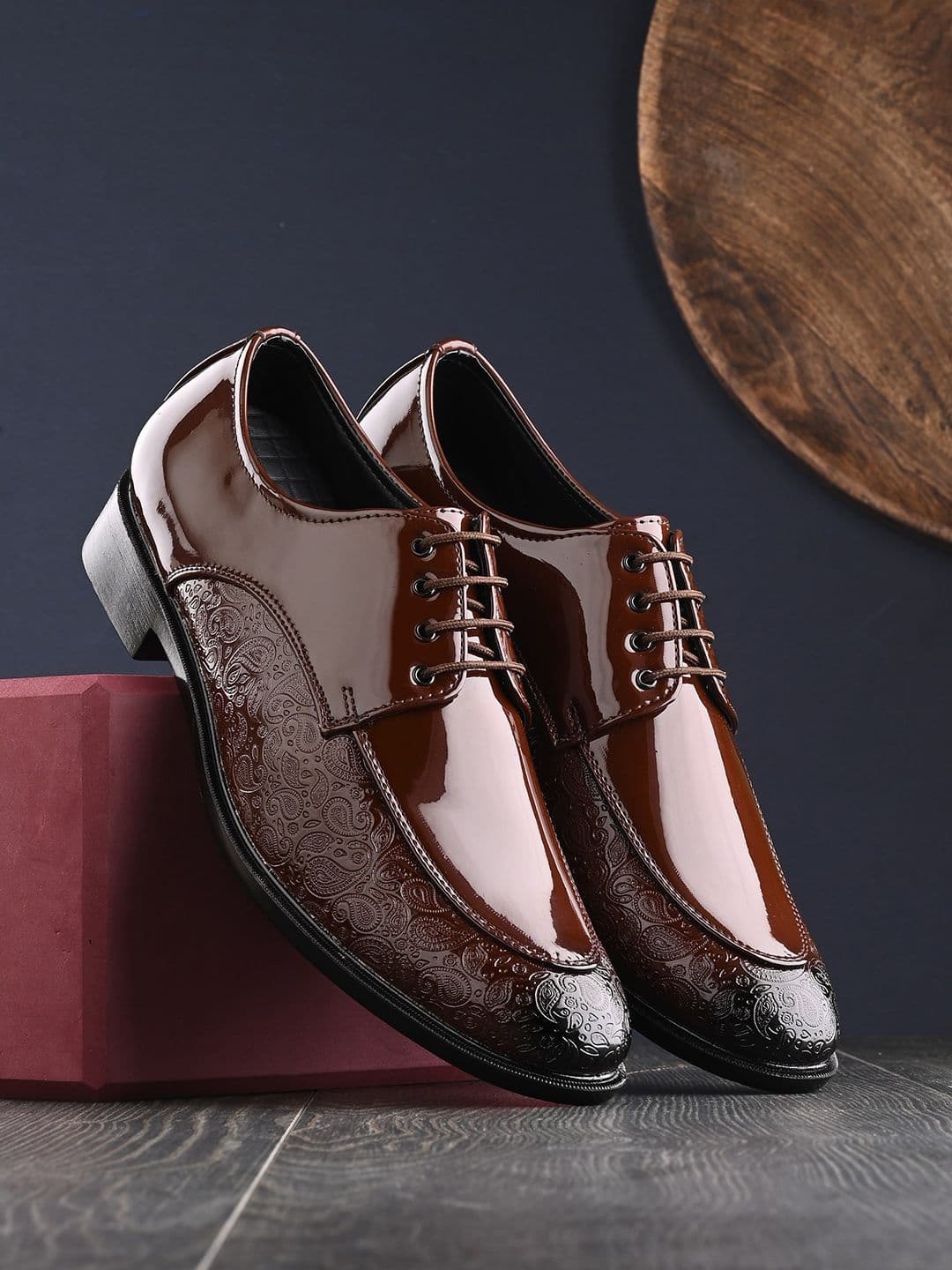 INVICTUS Men Pointed Toe Leather Formal Derbys - view 1