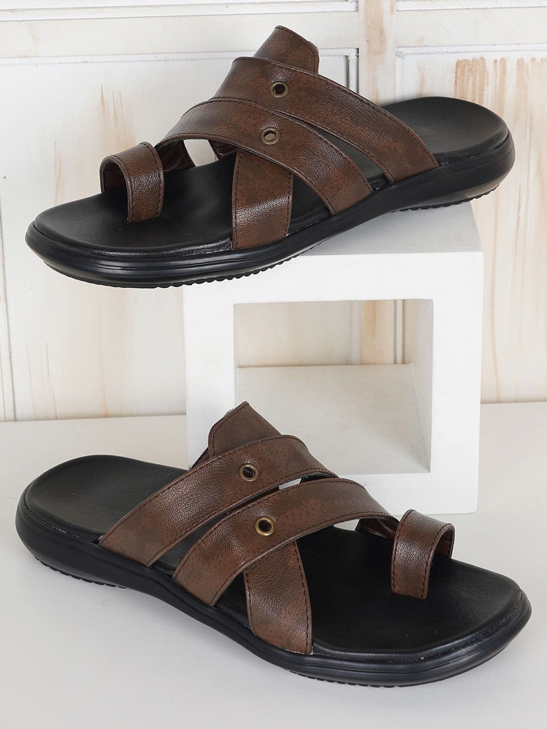 Walkfree Men One Toe Comfort Sandals - view 1