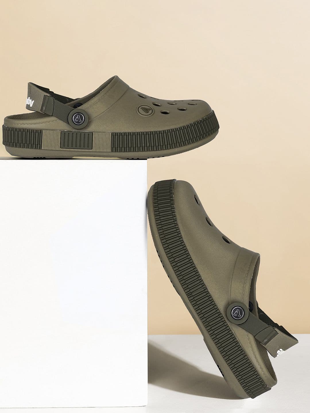 Aqualite Men Self Design Clogs - view 1