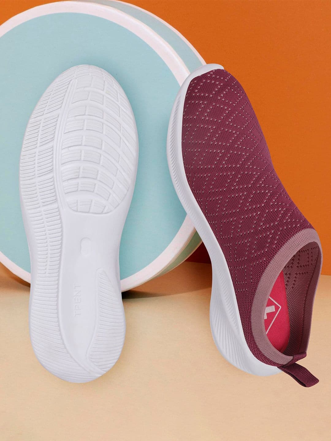 TPENT Women Mesh Running Anti-Odour Non-Marking Shoes - view 1