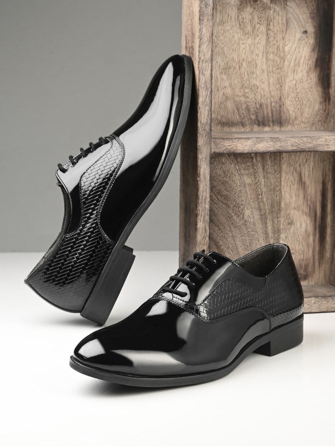 House of Pataudi Men Textured Formal Oxfords - view 1