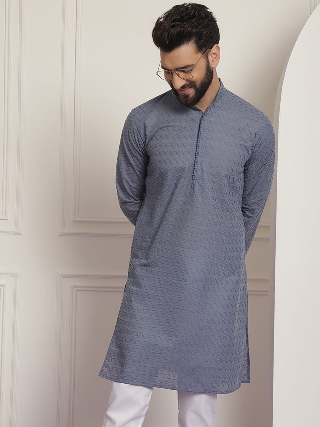 SOJANYA Floral Embroidered Mandarin Collar Pure Cotton Straight Kurta - view 1