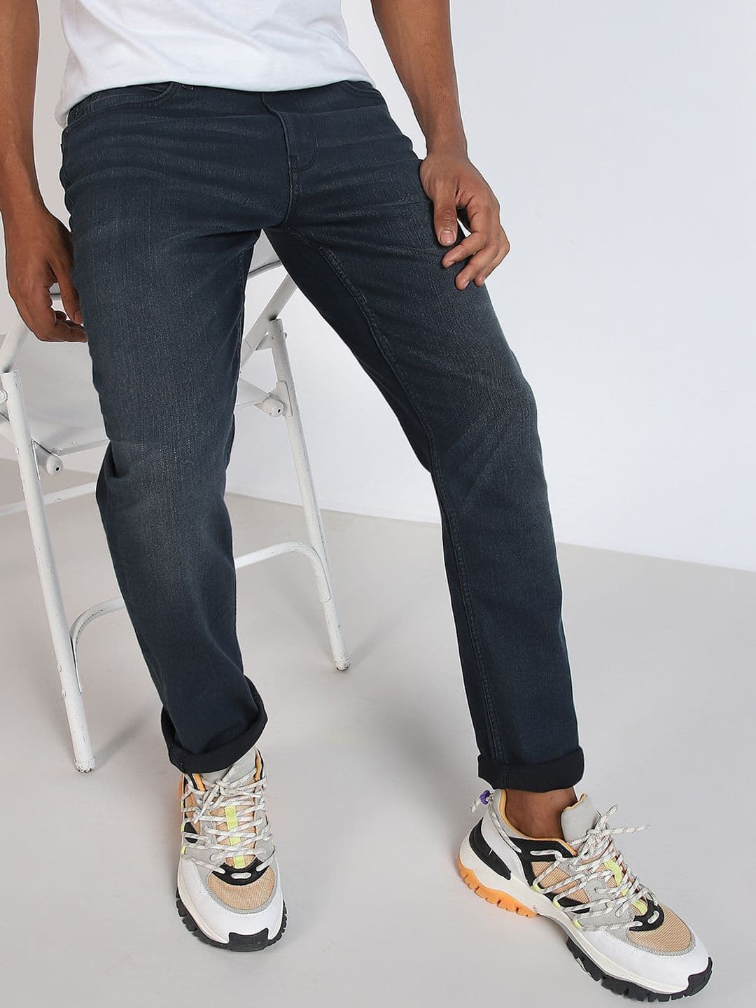 Lee Men Bruce Skinny Fit Light Fade Clean Look Stretchable Jeans