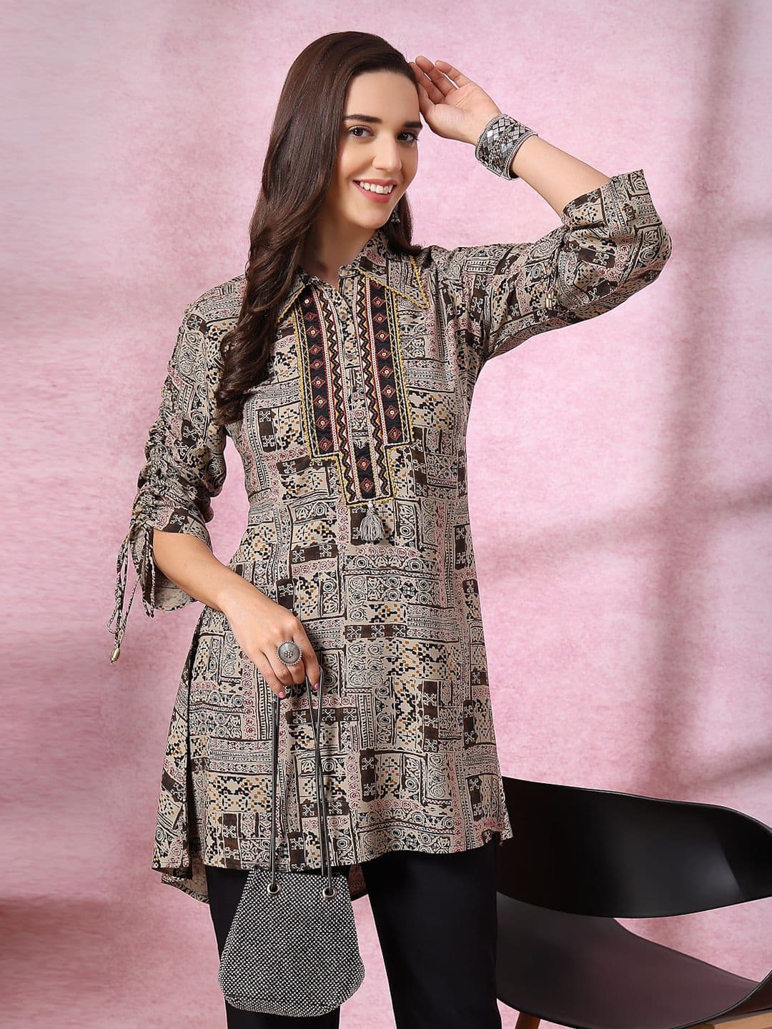 Nayam By Lakshita Women Printed Tunic with Palazzos - view 1