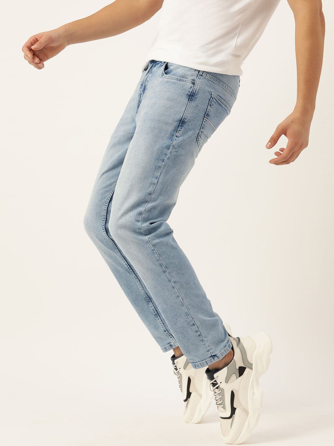 Mast & Harbour Men Slim Tapered Fit Light Fade Stretchable Jeans - view 1