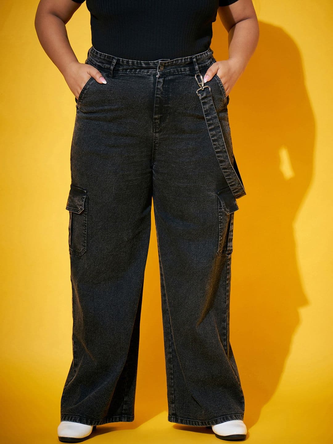 SASSAFRAS Curve Women Mid-Rise Comfort Straight Fit Stretchable Jeans - view 1