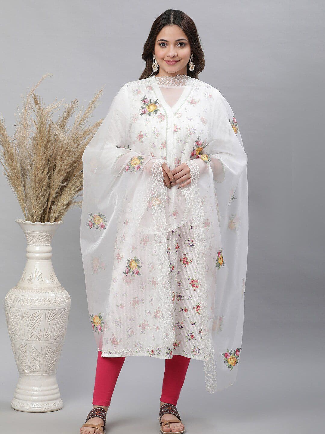 AURELIA Floral Embroidered Dupatta - view 1