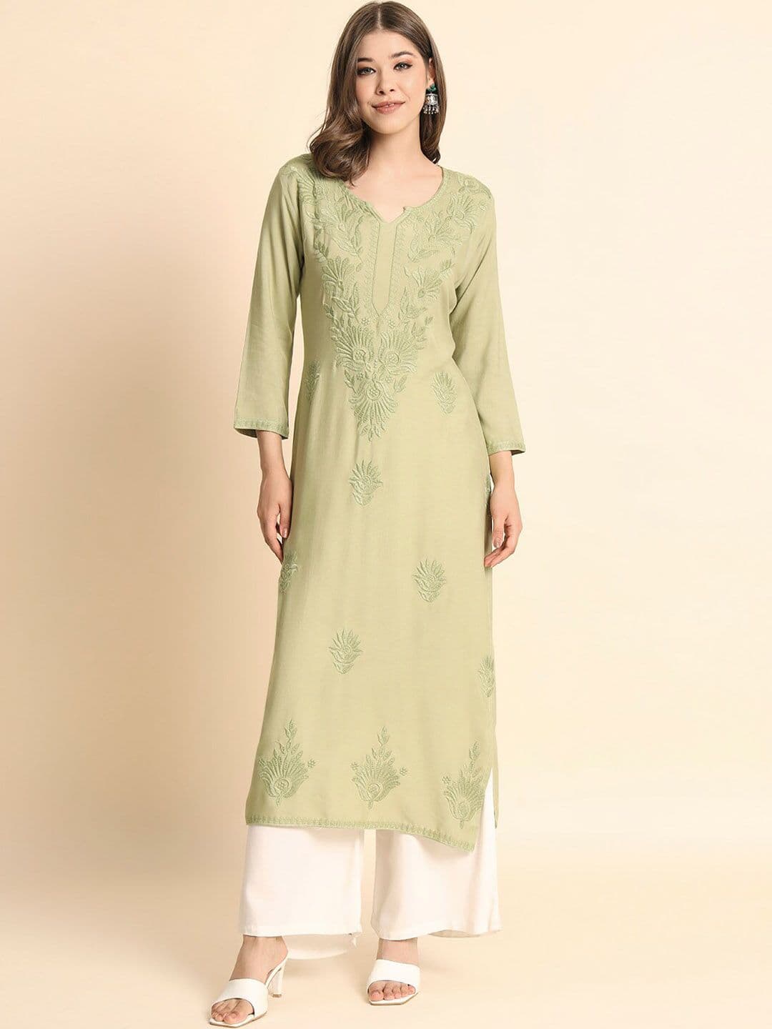 HERE&NOW Floral Embroidered Thread Work Straight Kurta - view 1