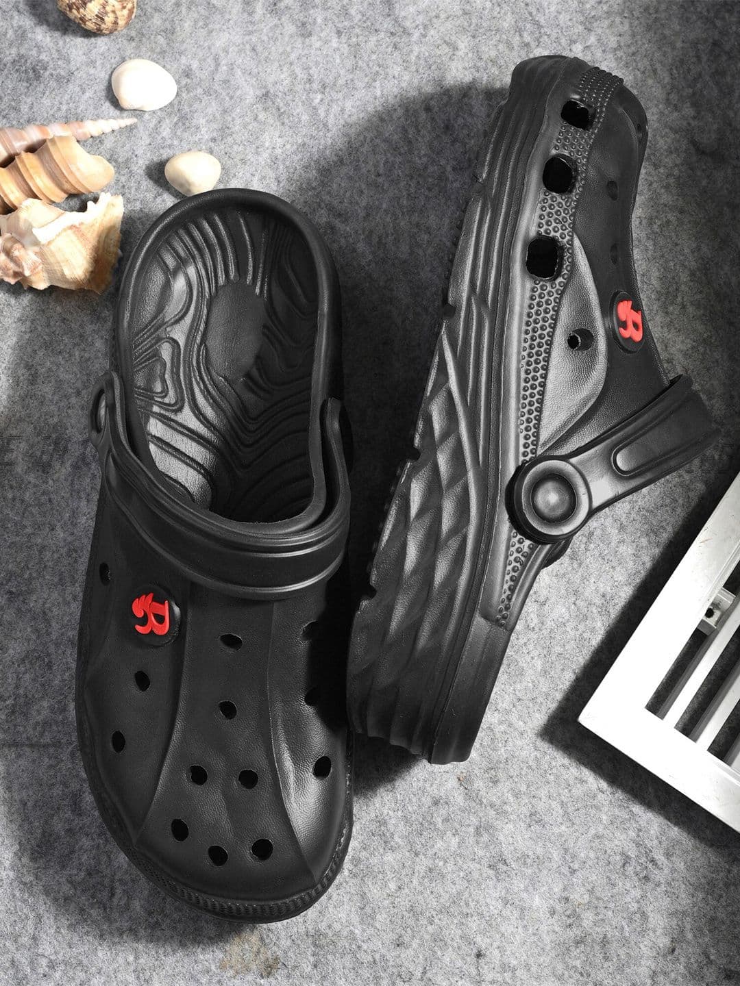 BIRDE Men Synthetic Clogs - view 1