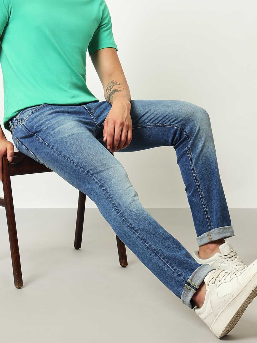 Lee Men Slim Fit Mildly Distressed Heavy Fade Stretchable Cotton Regular Jeans - view 1