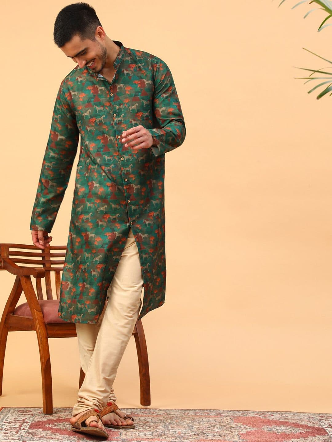 TABARD Mandarin Collar Conversational Printed Cotton Kurta - view 1