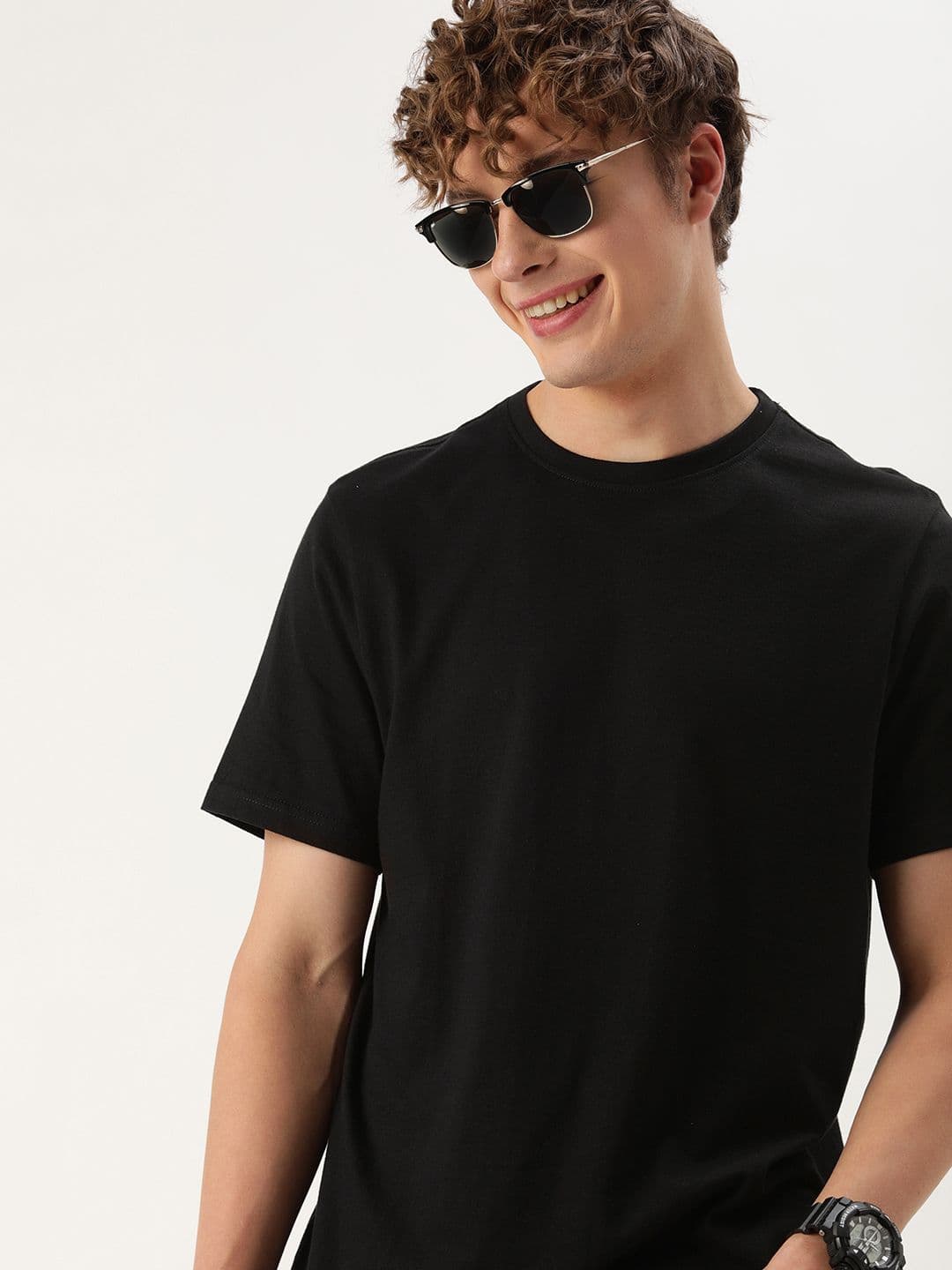 Mast & Harbour Men Solid Cotton Bio Finish T-shirt - view 1