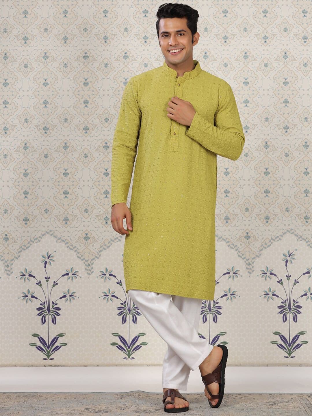 House of Pataudi Mandarin Collar Floral Embroidered Chikankari Straight Kurta - view 1