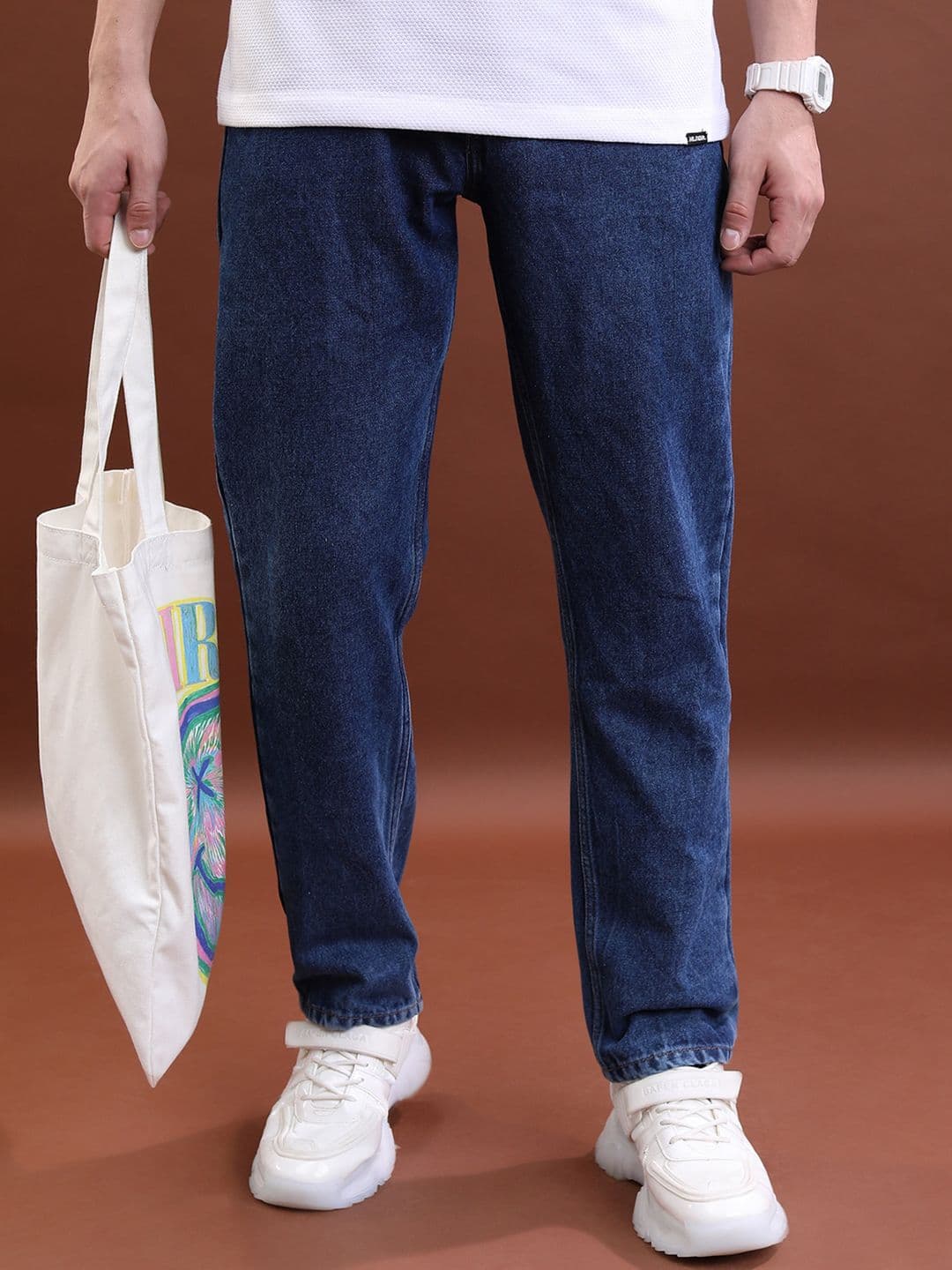 HIGHLANDER Men Straight Fit Mid-Rise Light Fade Medium Shade Clean Look Jeans - view 1
