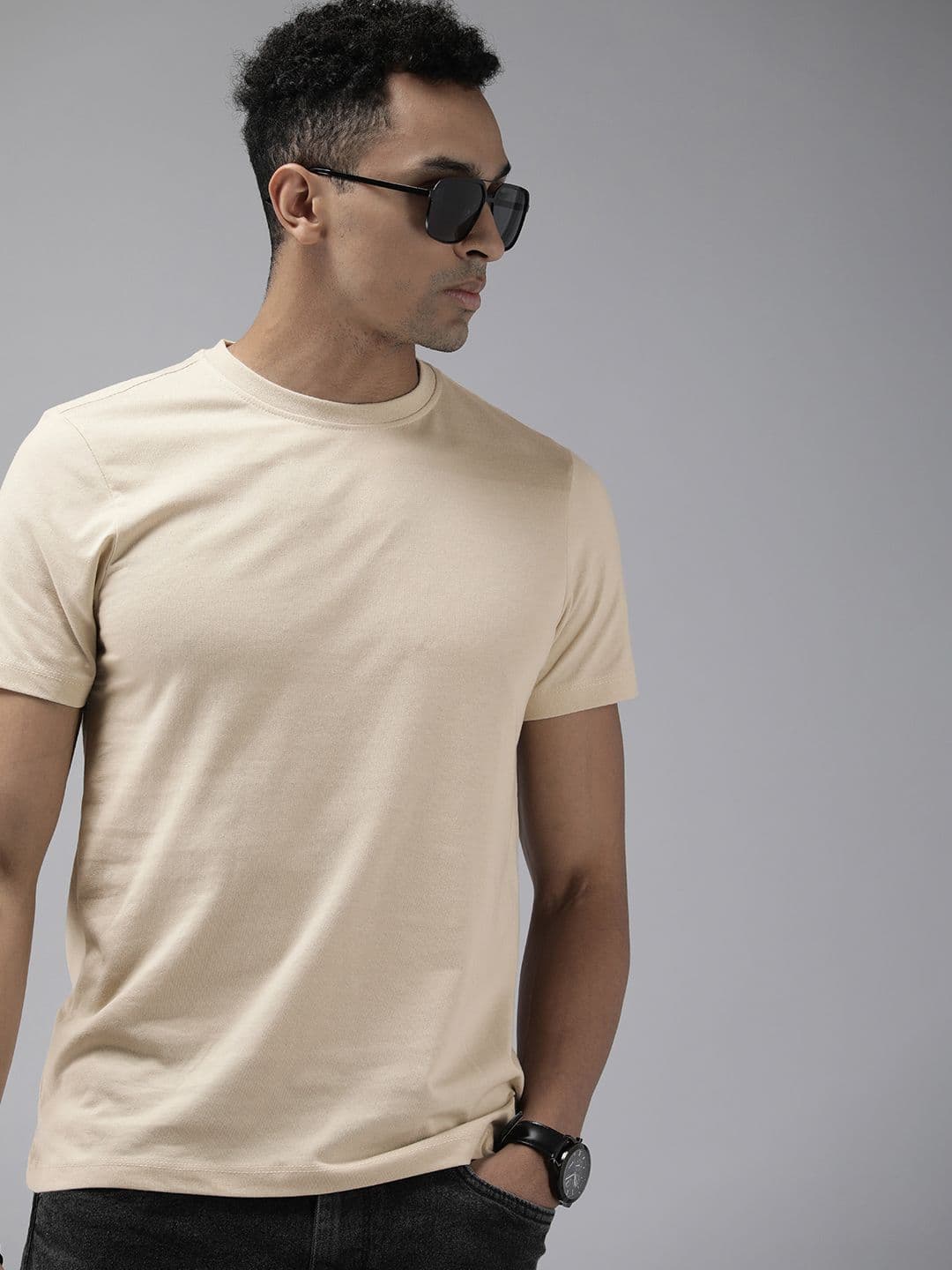 Roadster Men Solid Pure Cotton T-shirt