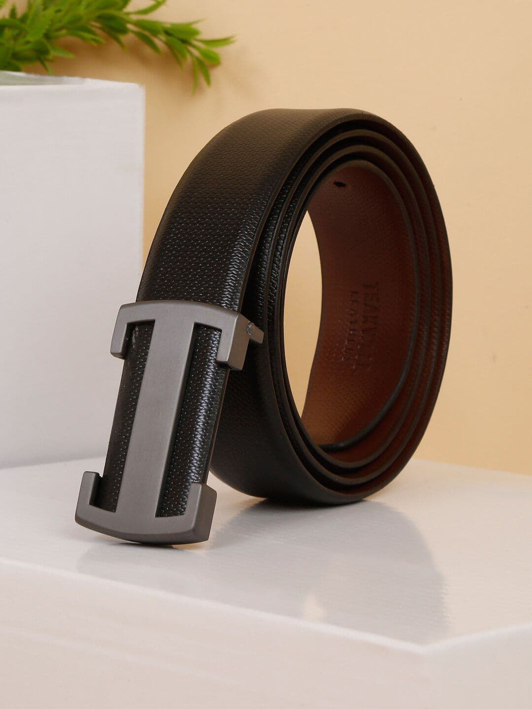 Teakwood Leathers Men Textured Leather Belt - view 1