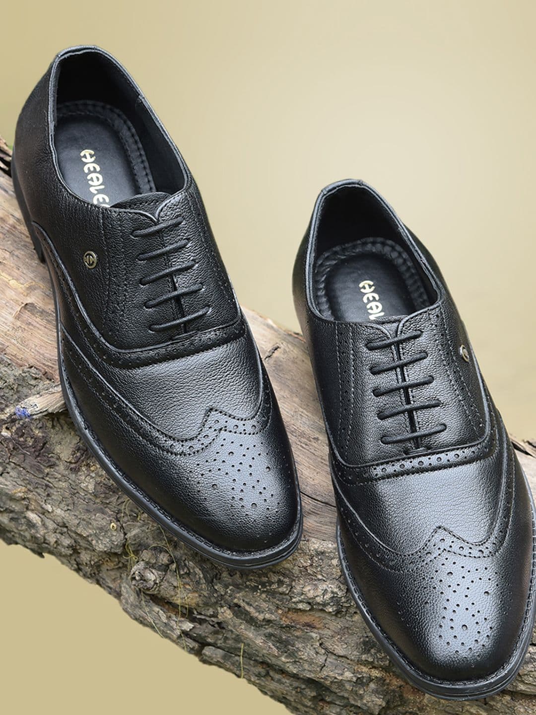 Liberty Men Lace-Up Oxford Formal Shoes - view 1