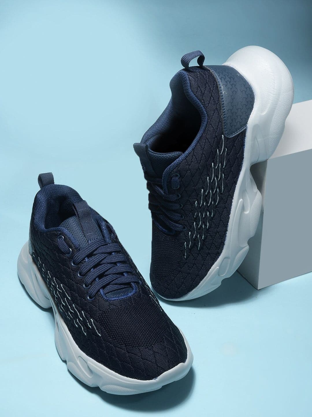 Liberty Men Lace-Up Running Shoes - view 1