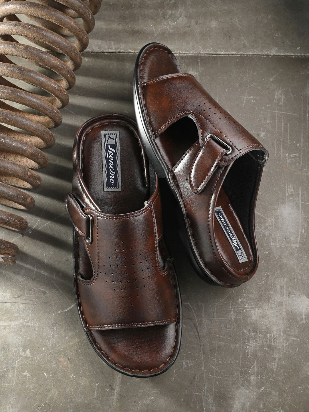 LEONCINO Men Perforated Comfort Sandals - view 1