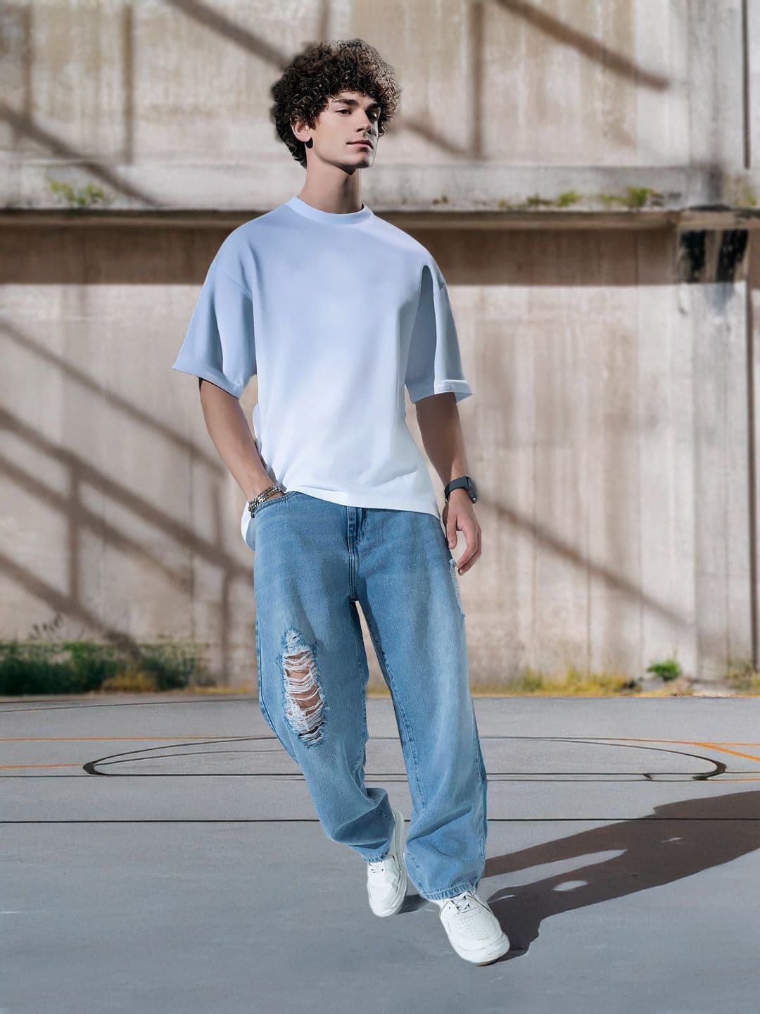 Hubberholme Men Slash Knee Pure Cotton Relaxed Fit Jeans - view 1